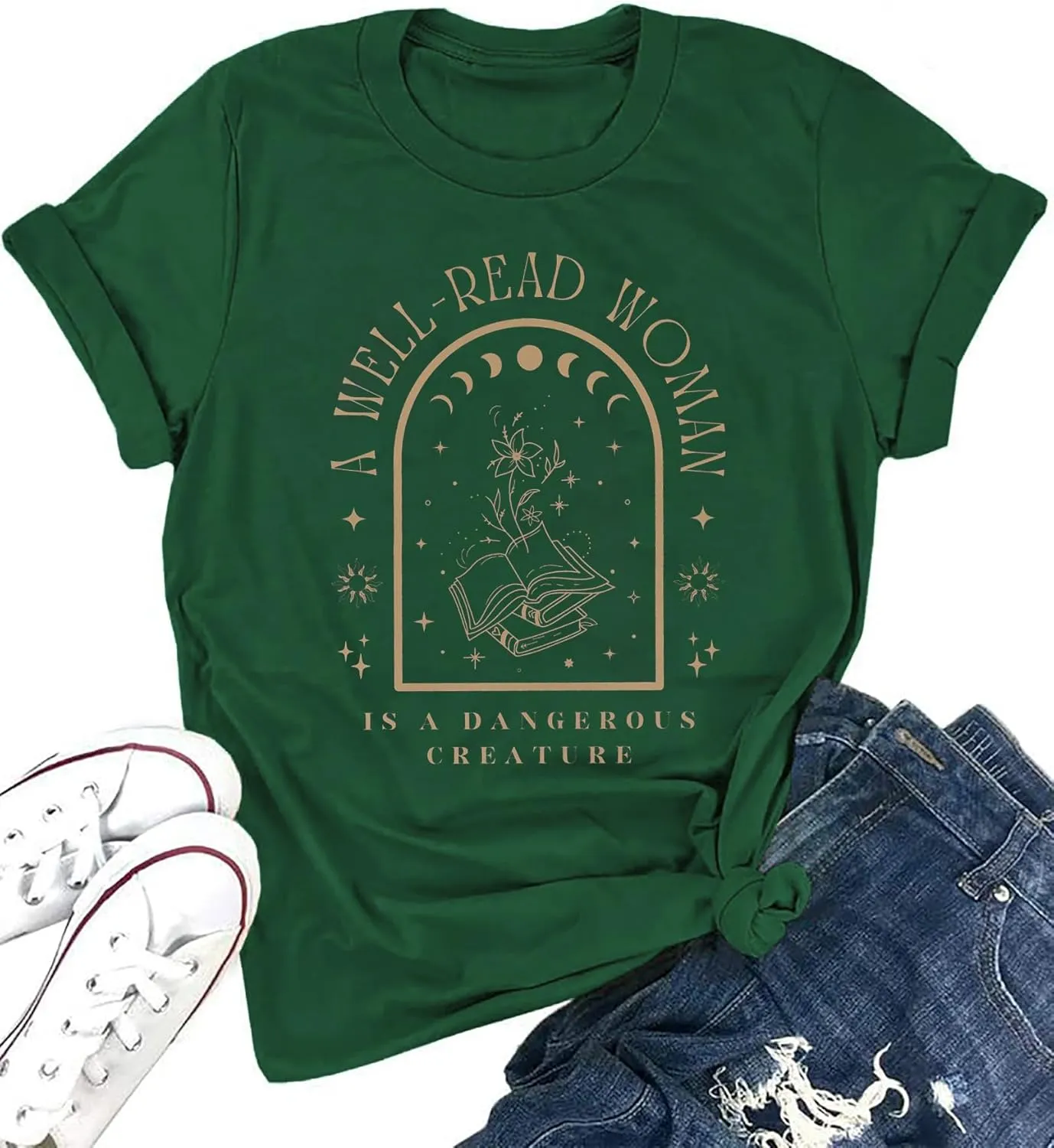 A Well Read Woman T-Shirt Women Reading Book Shirt Cute Book Lover Gift Vintage Graphic Tee Tops Funny Teacher Shirt