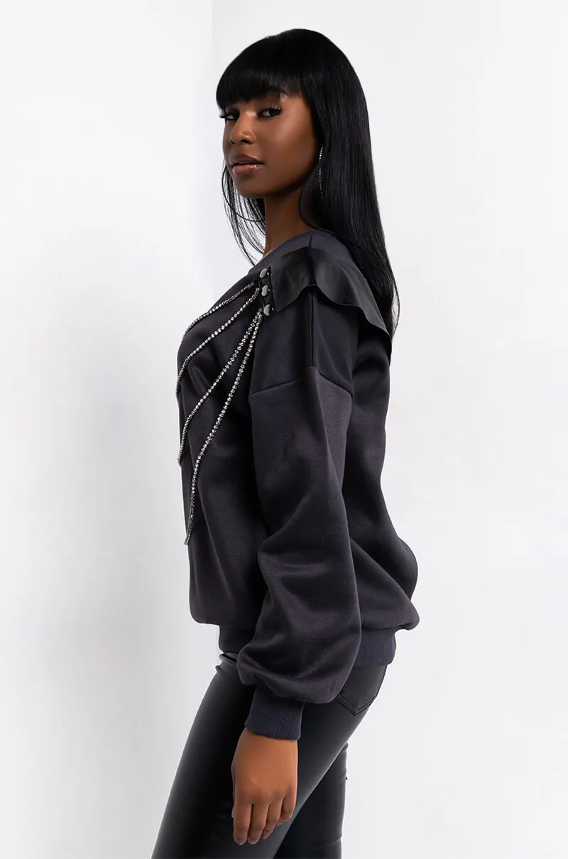 ARLO CHAIN DETAIL SWEATSHIRT