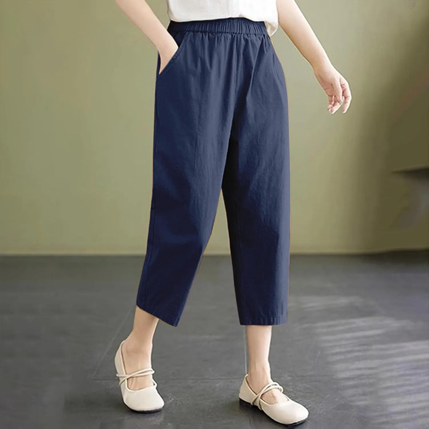 Capri Pants for Women Summer Casual Lounge Pant with Pockets Cropped Cotton Linen Loose Drawstring Baggy Trousers