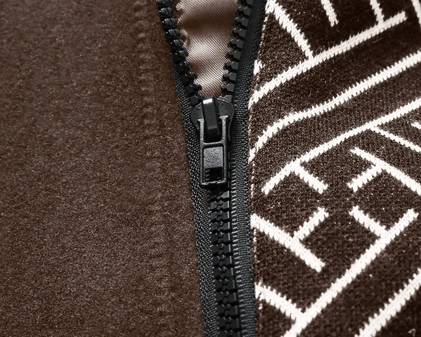 CHARTOU Men's Stylish Scarf Single Breasted Wool Walker Coat Thick Winter Jacket-6 Colors