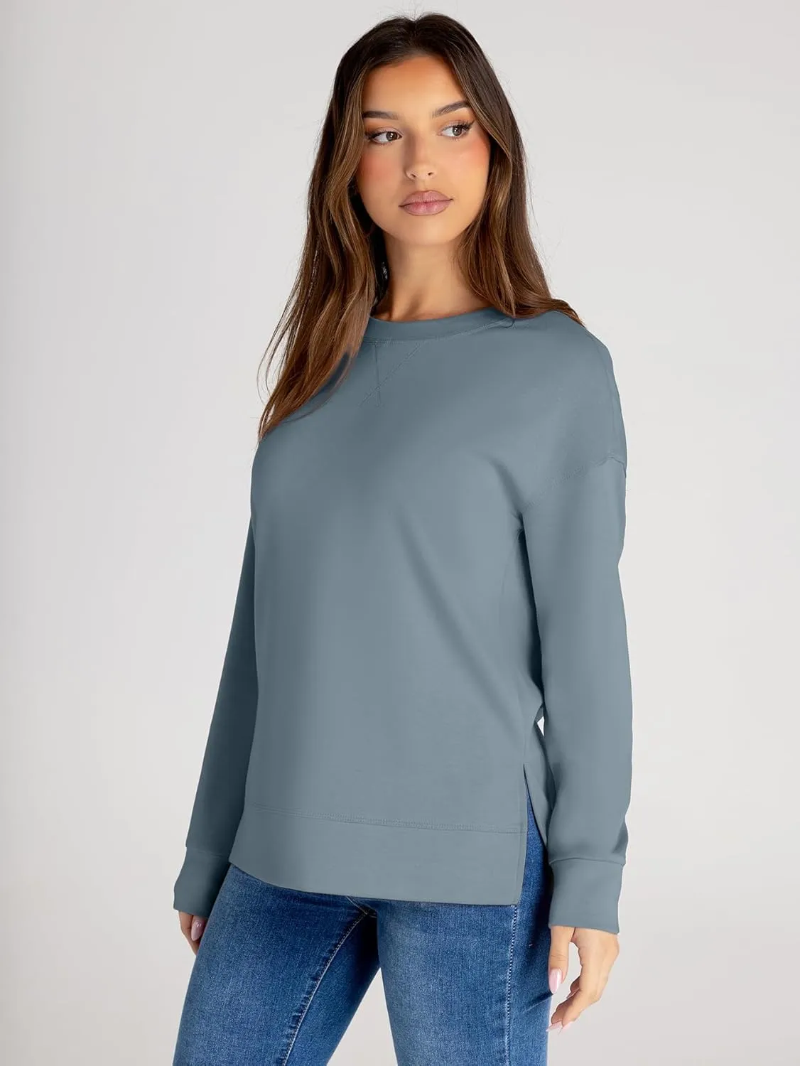 Glamaker Women's Long Sleeve Crewneck Sweatshirt Air Essentials Soft Loose Pullover Sweatshirts