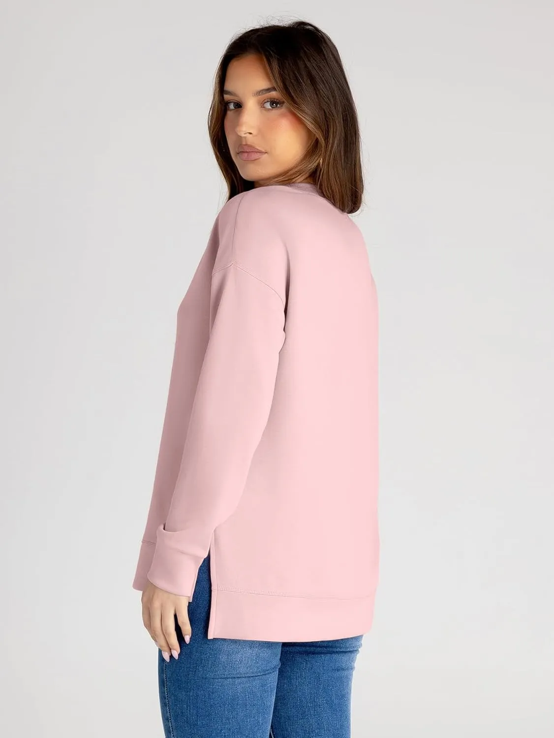 Glamaker Women's Long Sleeve Crewneck Sweatshirt Air Essentials Soft Loose Pullover Sweatshirts