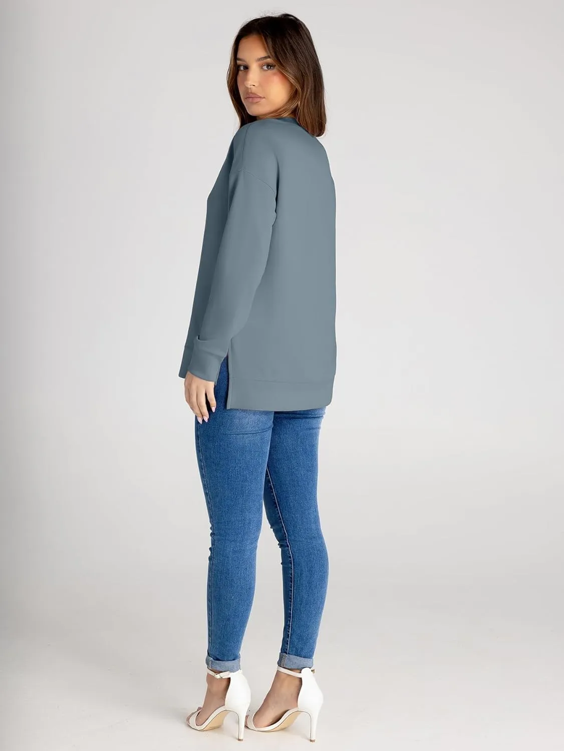 Glamaker Women's Long Sleeve Crewneck Sweatshirt Air Essentials Soft Loose Pullover Sweatshirts