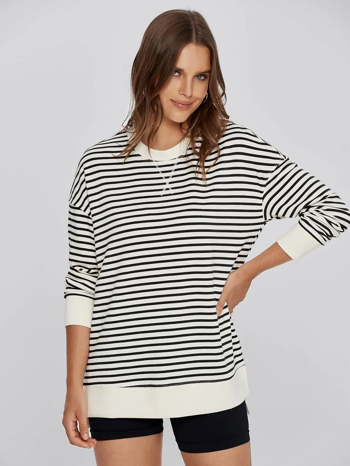 Glamaker Women's Long Sleeve Crewneck Sweatshirt Air Essentials Soft Loose Pullover Sweatshirts