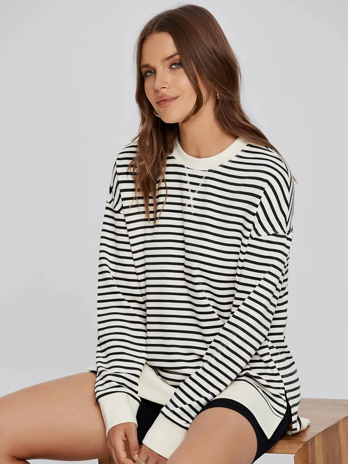 Glamaker Women's Long Sleeve Crewneck Sweatshirt Air Essentials Soft Loose Pullover Sweatshirts
