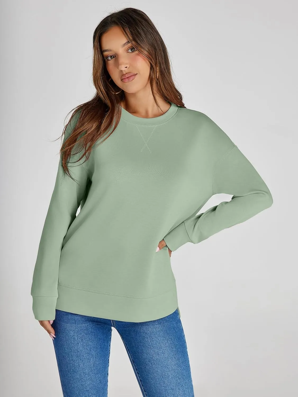 Glamaker Women's Long Sleeve Crewneck Sweatshirt Air Essentials Soft Loose Pullover Sweatshirts