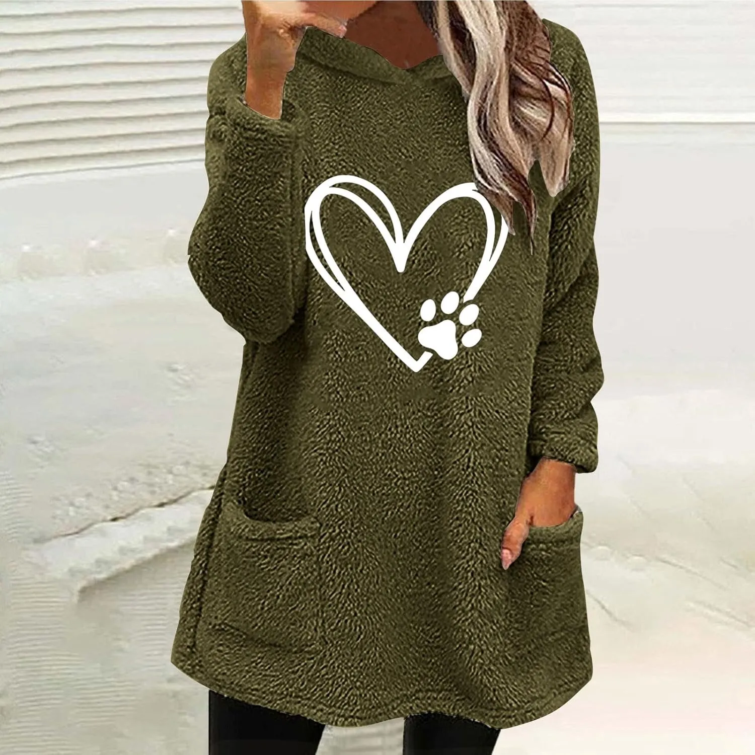 Sherpa Hoodie for Women Fleece Pullover Sweater Oversized Graphic Sweatshirt with Pockets Warm Winter Clothes
