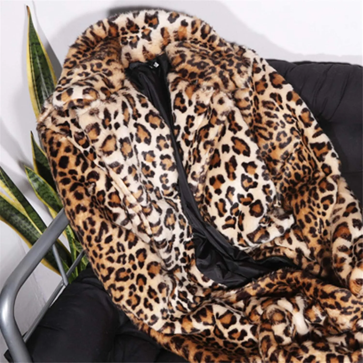 Women's Faux Fur Long Jackets Winter Warm Leopard Coats Oversized Open Front Cardigan Loose Long Sleeve Outerwear