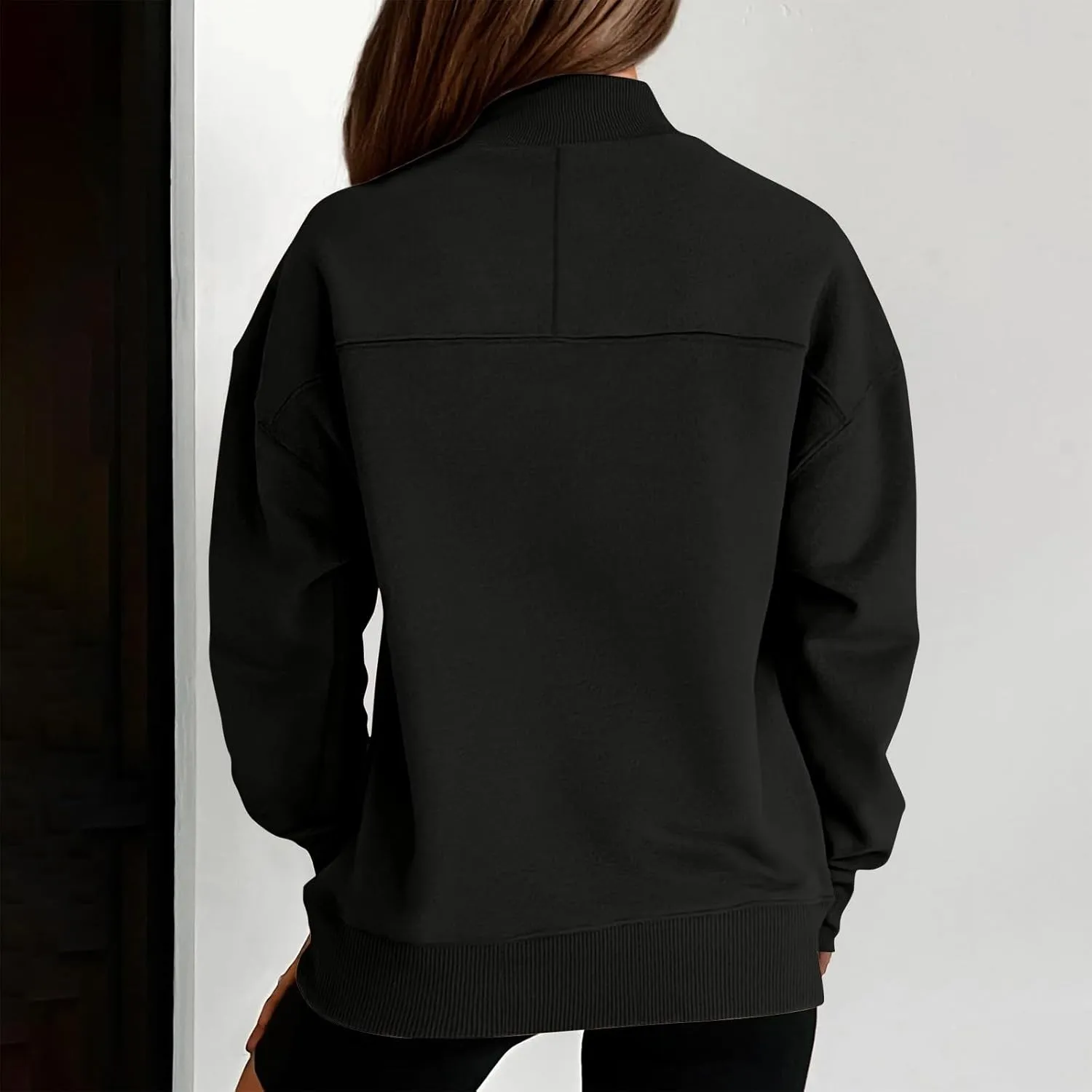 Womens Mock Neck Oversized Sweatshirts with Pockets Fleece Tops Pullover No Hood Sweater for Cold Freezing Weather